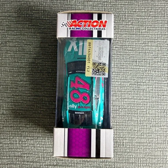 NASCAR Alex Bowman - Picture 5 of 5